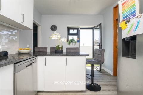 Apartamento T4 Venda em Arcozelo,Vila Nova de Gaia