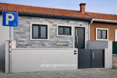 Moradia para Restaurar T2 Venda em Mafamude e Vilar do Paraíso,Vila Nova de Gaia
