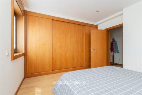 Apartamento T3 DUPLEX Venda em Espinho,Espinho