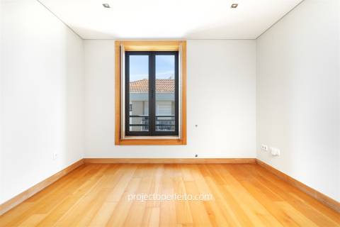 Apartamento T3 DUPLEX Venda em Espinho,Espinho