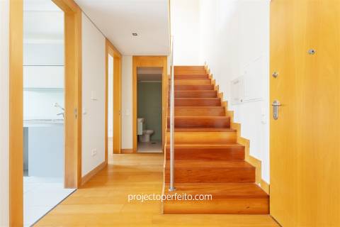 Apartamento T3 DUPLEX Venda em Espinho,Espinho
