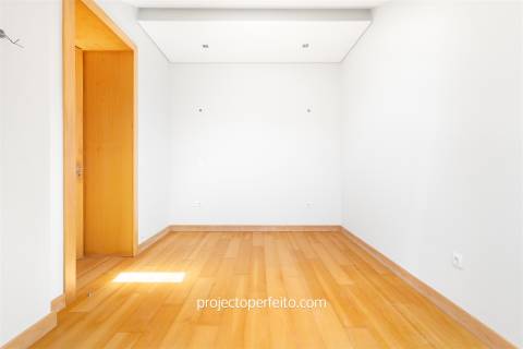 Apartamento T3 DUPLEX Venda em Espinho,Espinho