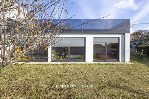 Moradia Isolada T4+1 Venda em São Félix da Marinha,Vila Nova de Gaia