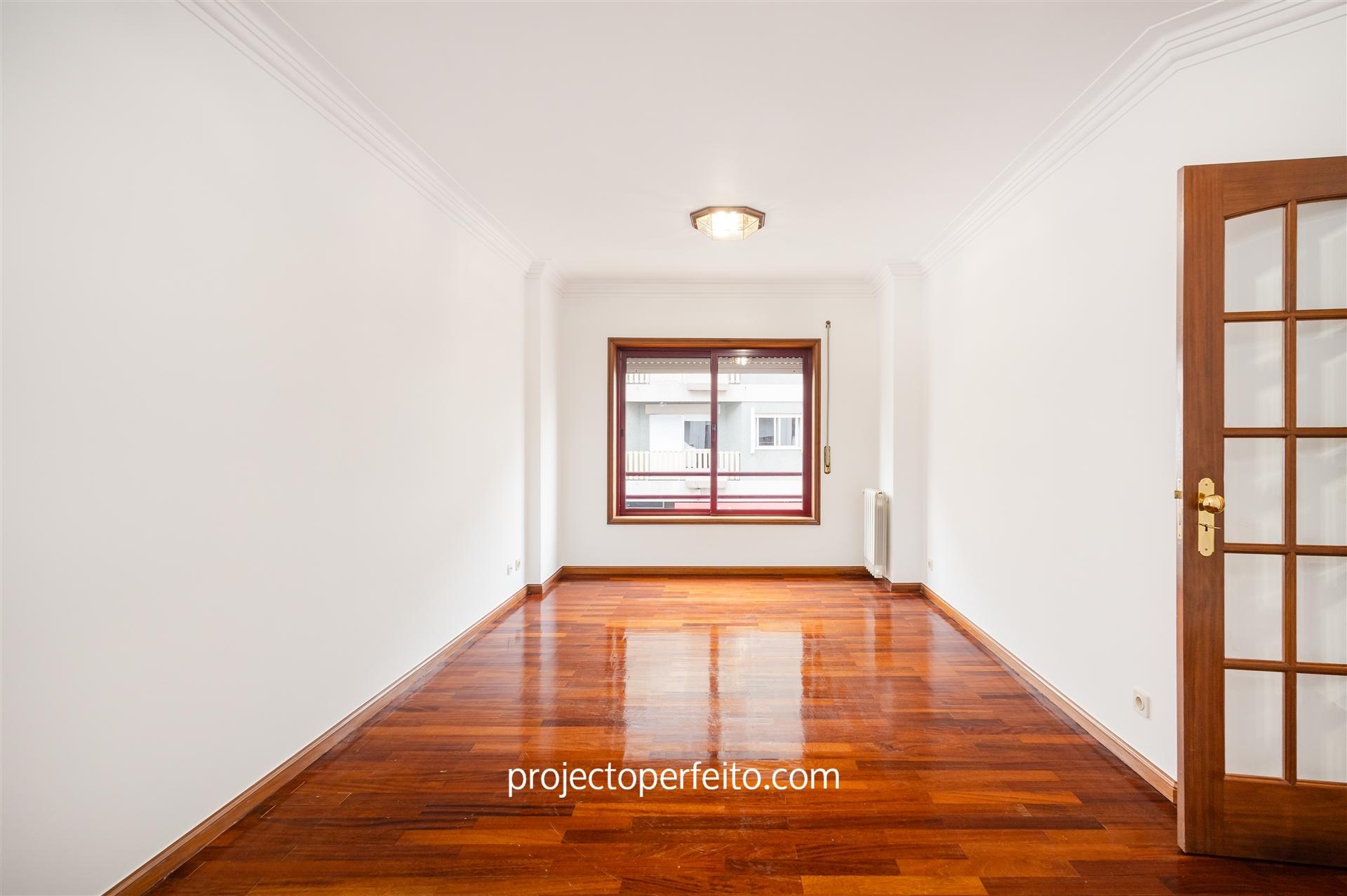 Apartamento T2 Arrendamento em Espinho,Espinho