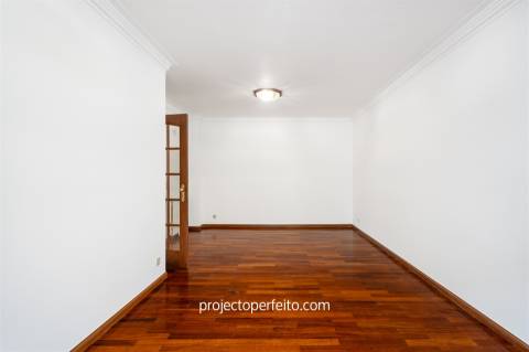 Apartamento T2 Arrendamento em Espinho,Espinho