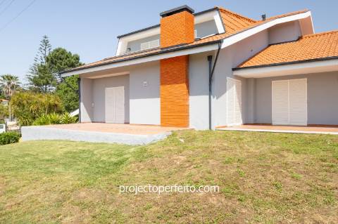 Moradia Isolada T5 Venda em Arcozelo,Vila Nova de Gaia