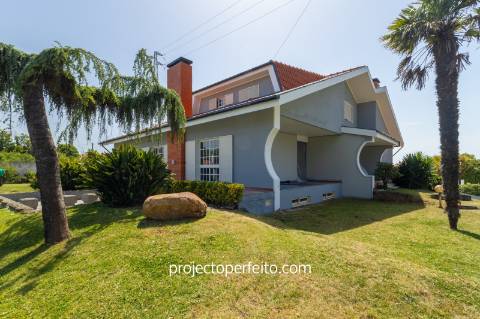 Moradia Isolada T5 Venda em Arcozelo,Vila Nova de Gaia