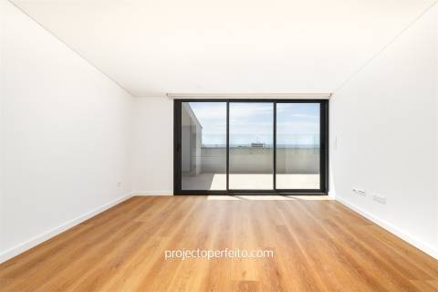 Apartamento T1+1 DUPLEX Venda em Anta e Guetim,Espinho