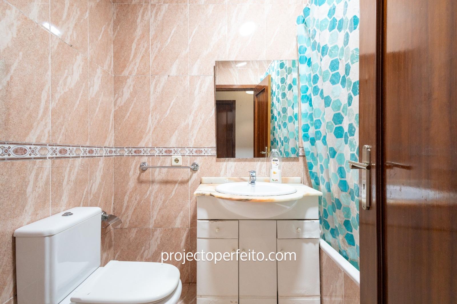 Apartamento T3 Venda em Vilar de Andorinho,Vila Nova de Gaia