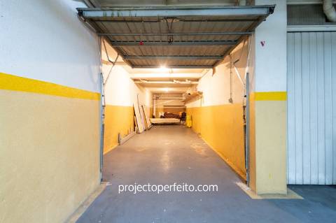 Apartamento T3 Venda em Vilar de Andorinho,Vila Nova de Gaia