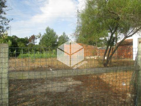 Casa de Habitação com 6530 m2 na Gala