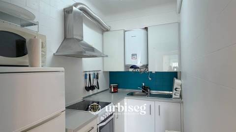 ARRENDAMENTO AO ANO | 1.ª LINHA DE MAR | BUARCOS