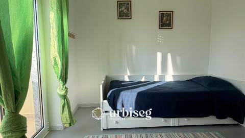 ARRENDAMENTO AO ANO | 1.ª LINHA DE MAR | BUARCOS