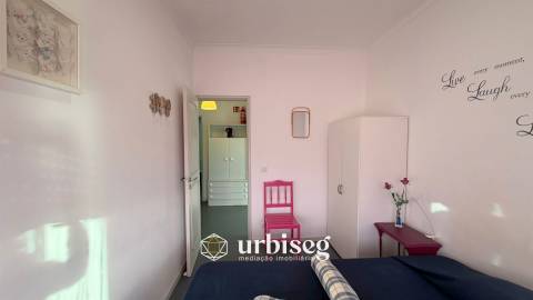 ARRENDAMENTO AO ANO | 1.ª LINHA DE MAR | BUARCOS