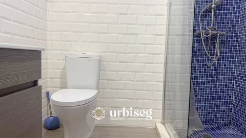 ARRENDAMENTO AO ANO | 1.ª LINHA DE MAR | BUARCOS