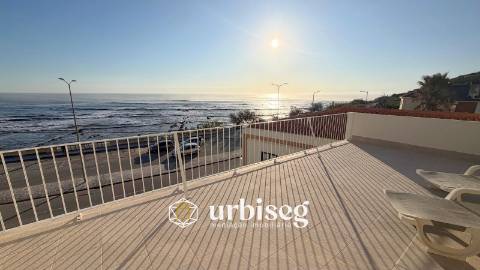 ARRENDAMENTO AO ANO | 1.ª LINHA DE MAR | BUARCOS