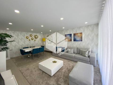 Avenida Marginal Buarcos – T4 Novo + Aparcamento