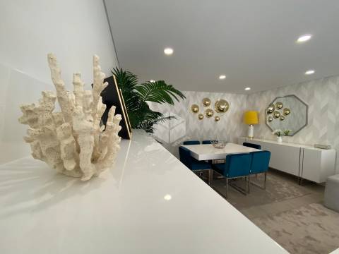 Avenida Marginal Buarcos – Apartamento Novo + Aparcamento