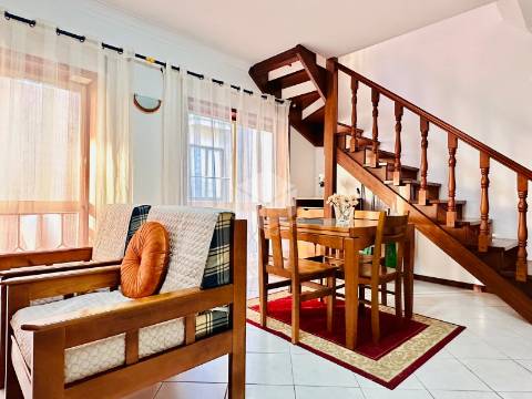 ARRENDA-SE DUPLEX TORRE DO RELÓGIO