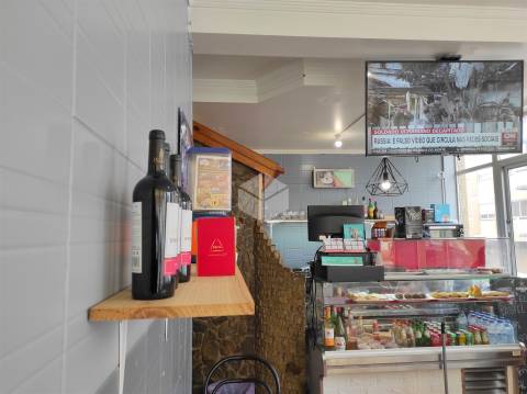 VENDE-SE ESPAÇO COMERCIAL NA BAIXA DA CIDADE