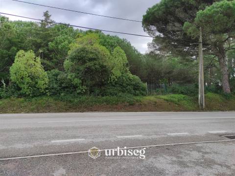 Terreno para Moradia Isolada nos Condados | 395m² | Figueira da Foz | Urbiseg Imobiliária