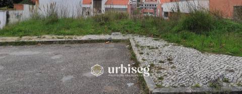 Terreno para Moradia Isolada nos Condados | 395m² | Figueira da Foz | Urbiseg Imobiliária