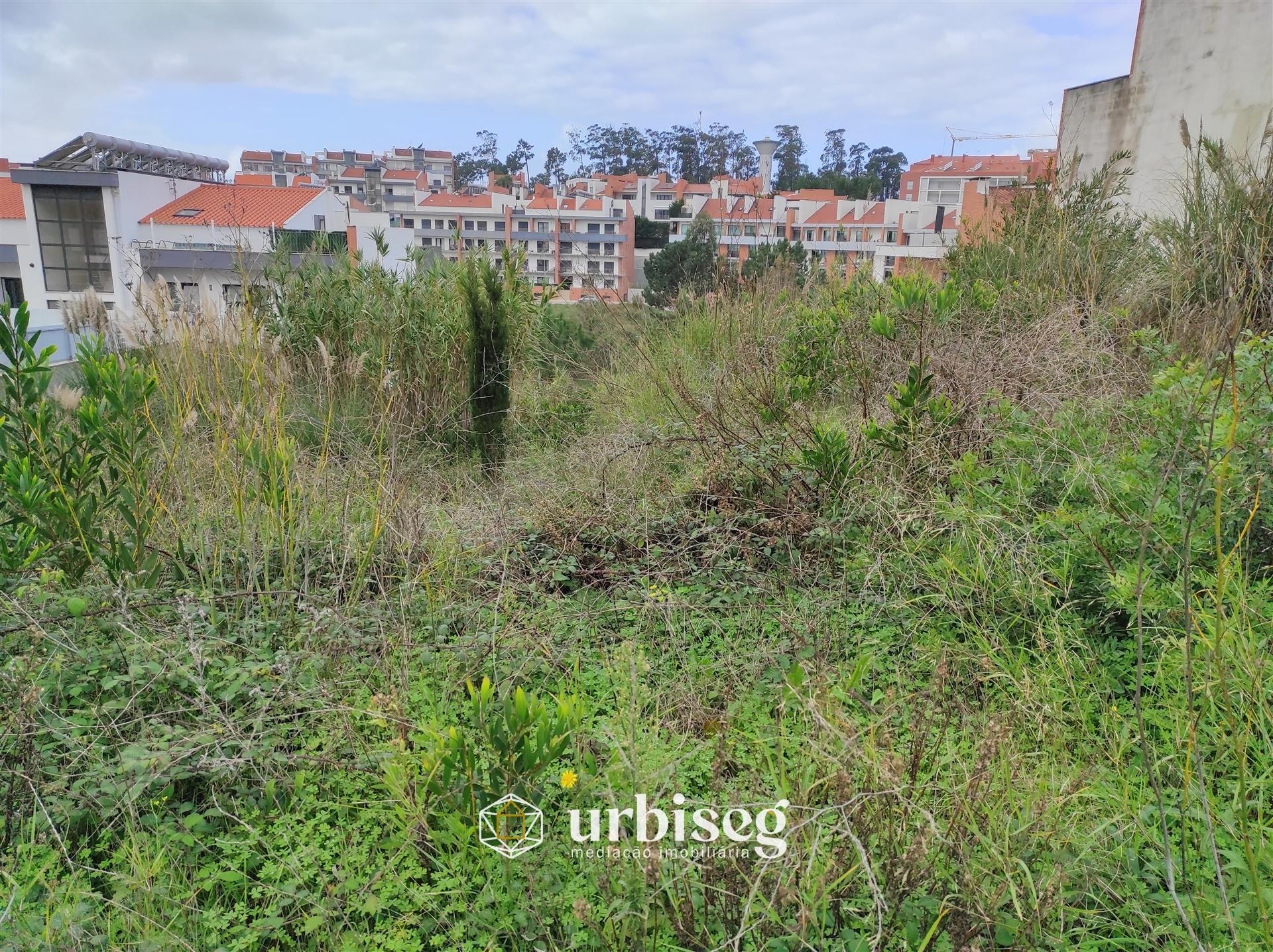 Terreno para Moradia Isolada nos Condados | 385m² | Figueira da Foz | Urbiseg Imobiliária