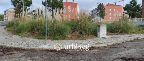 Terreno para Moradia Isolada nos Condados | 360m² | Figueira da Foz | Urbiseg Imobiliária