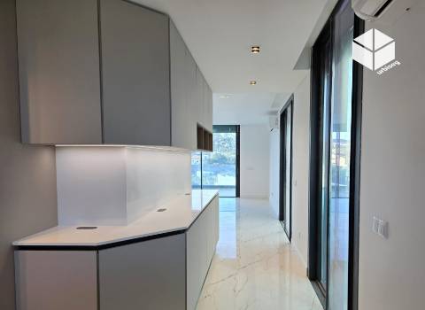 VISTA CIDADE E MAR, MORADIA M5 COM PISCINA EM BUARCOS