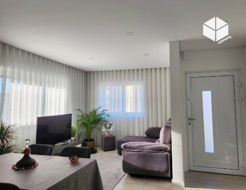 Figueira da Foz- Buarcos |MORADIA 6 QUARTOS +  GARAGEM