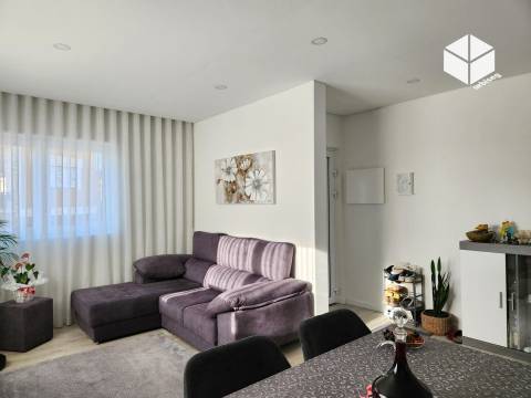 Figueira da Foz- Buarcos |MORADIA 6 QUARTOS +  GARAGEM