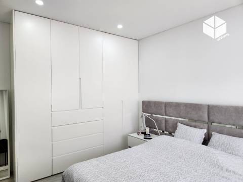 Figueira da Foz- Buarcos |MORADIA 6 QUARTOS +  GARAGEM