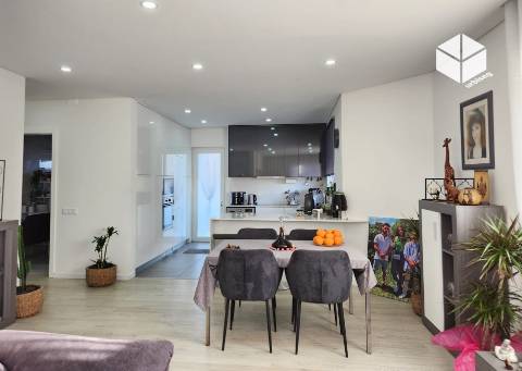 Figueira da Foz- Buarcos |MORADIA 6 QUARTOS +  GARAGEM