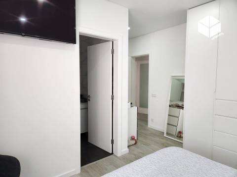 Figueira da Foz- Buarcos |MORADIA 6 QUARTOS +  GARAGEM