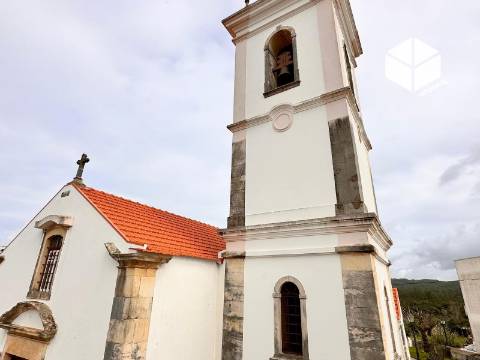 VINHA DA RAINHA- PRÉDIO 295M2