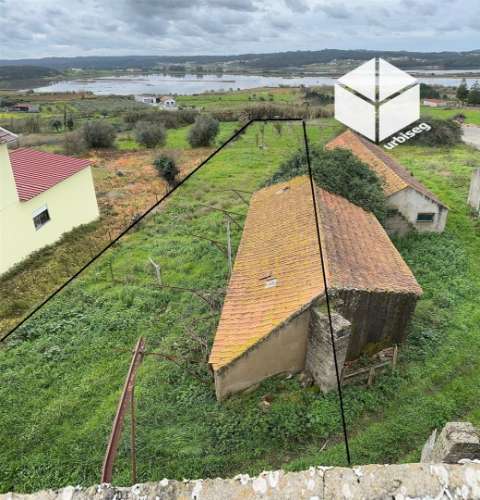 VINHA DA RAINHA- PRÉDIO 295M2