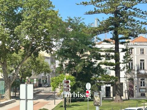 JUNTO À MARINA, CASINO E PRAIA – LOCALIZAÇÃO IMBATÍVEL!