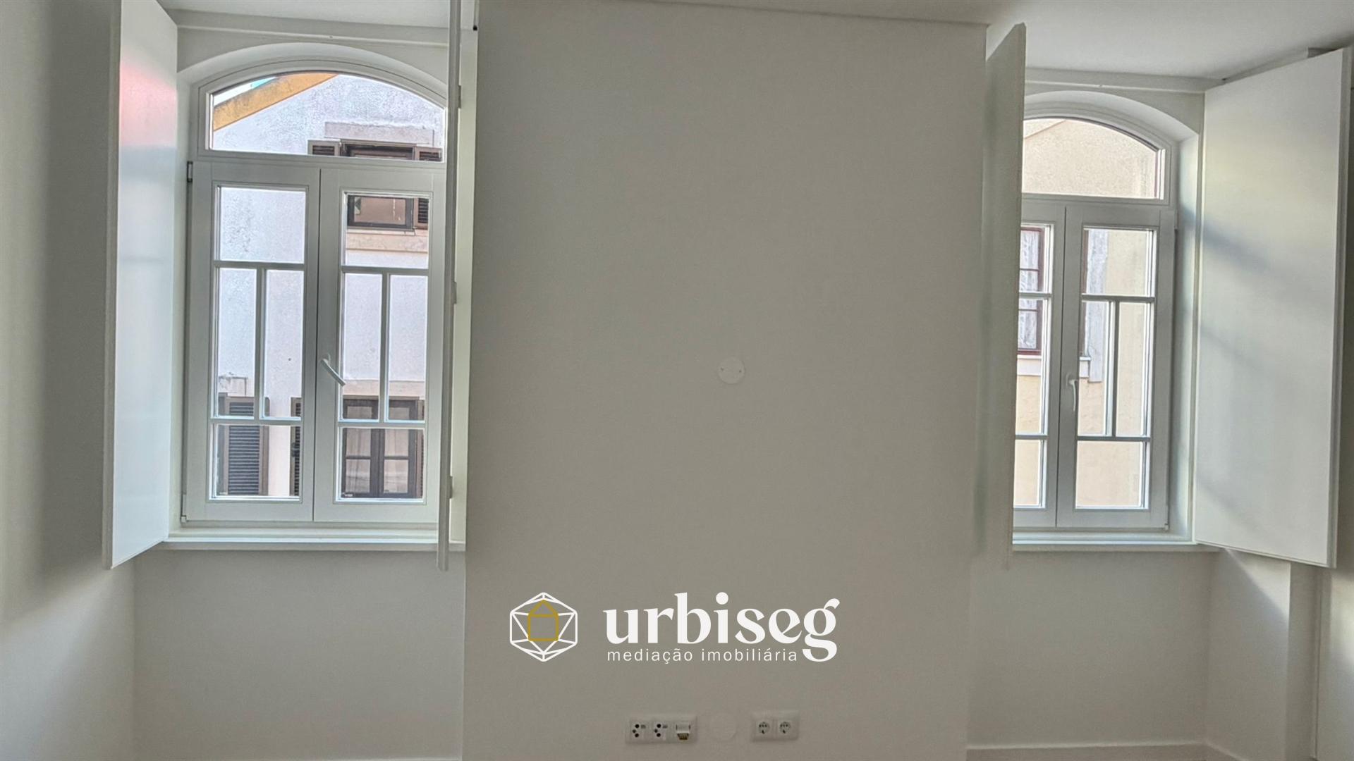 JUNTO À MARINA, CASINO E PRAIA – LOCALIZAÇÃO IMBATÍVEL!