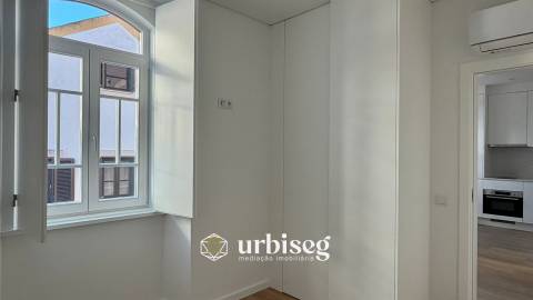 JUNTO À MARINA, CASINO E PRAIA – LOCALIZAÇÃO IMBATÍVEL!