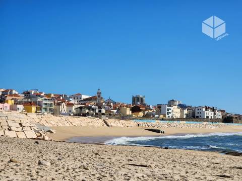 Figueira da Foz- Buarcos  | ANDAR MORADIA T3+ TERRAÇO+GARAGEM