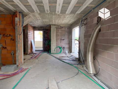 TAVAREDE- Moradia NOVA T3