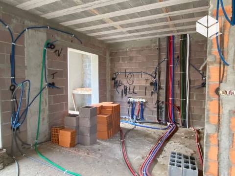 TAVAREDE- Moradia NOVA T3