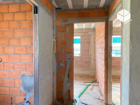 TAVAREDE- Moradia NOVA T3