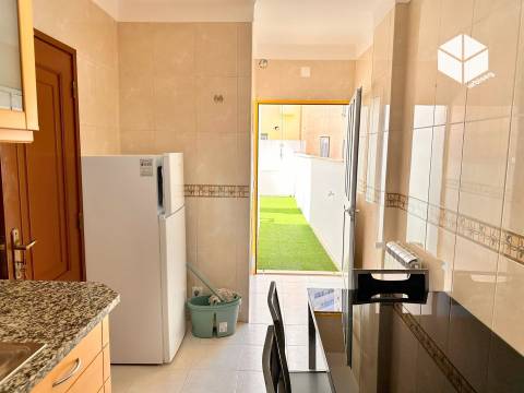 CARAS DIREITAS/Jardim de Buarcos_ Apartamento T1K COM TERRAÇO