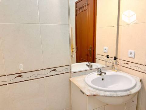 CARAS DIREITAS/Jardim de Buarcos_ Apartamento T1K COM TERRAÇO