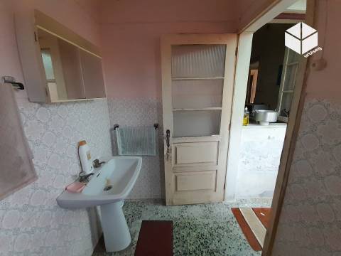 Moradia T3 no centro do Paião- 3112m2