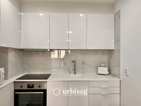 PRIMEIRA LINHA MAR- Avenida de Buarcos