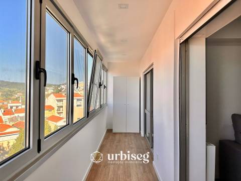 PRIMEIRA LINHA MAR- Avenida de Buarcos