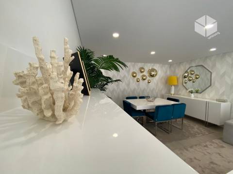 T1+ AP+ ARRUMO - Na cidade da Figueira da Foz