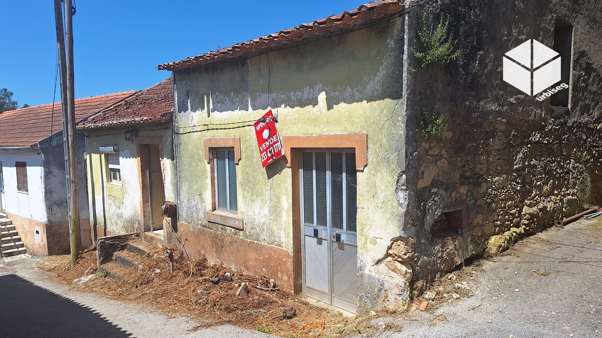 A CASA DA RUA DO ALÉM  - GESTEIRA - SOURE